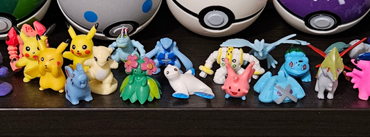 Mini Poke Figures